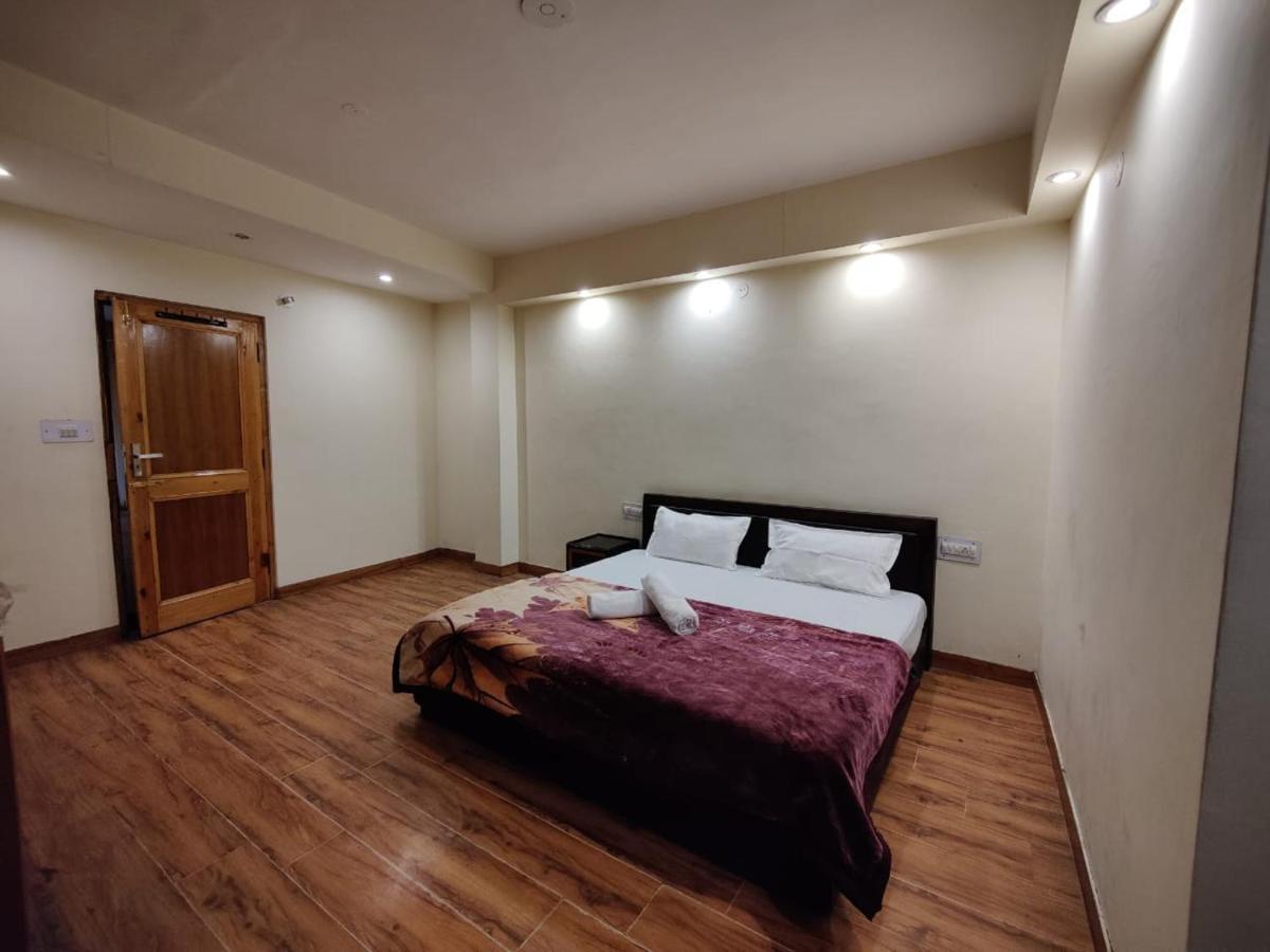 Hotel Mount Pleasant, Manali Экстерьер фото